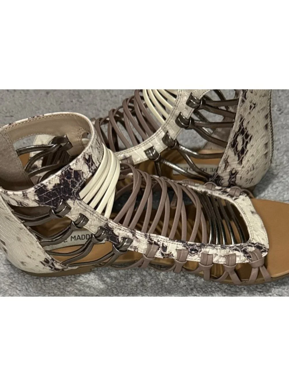 Steve Madden Dreea Gladiator Sandals Snake Print Zipper Size 9B